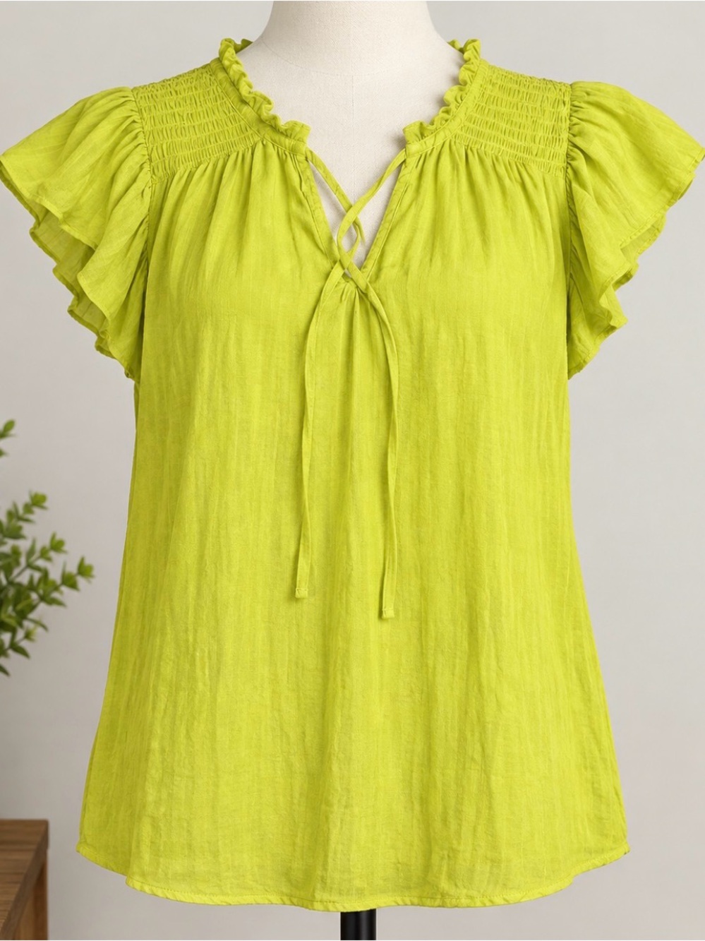 Flutter Sleeve Tie-Neck Blouse in Lime